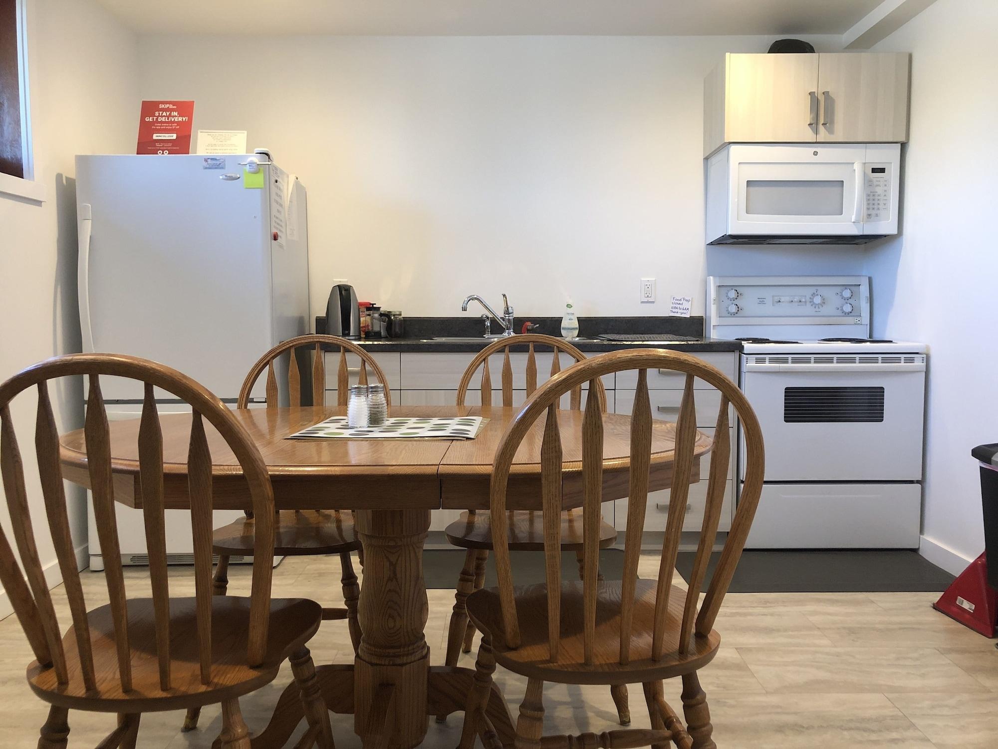 The Inn On College 새스커툰 외부 사진