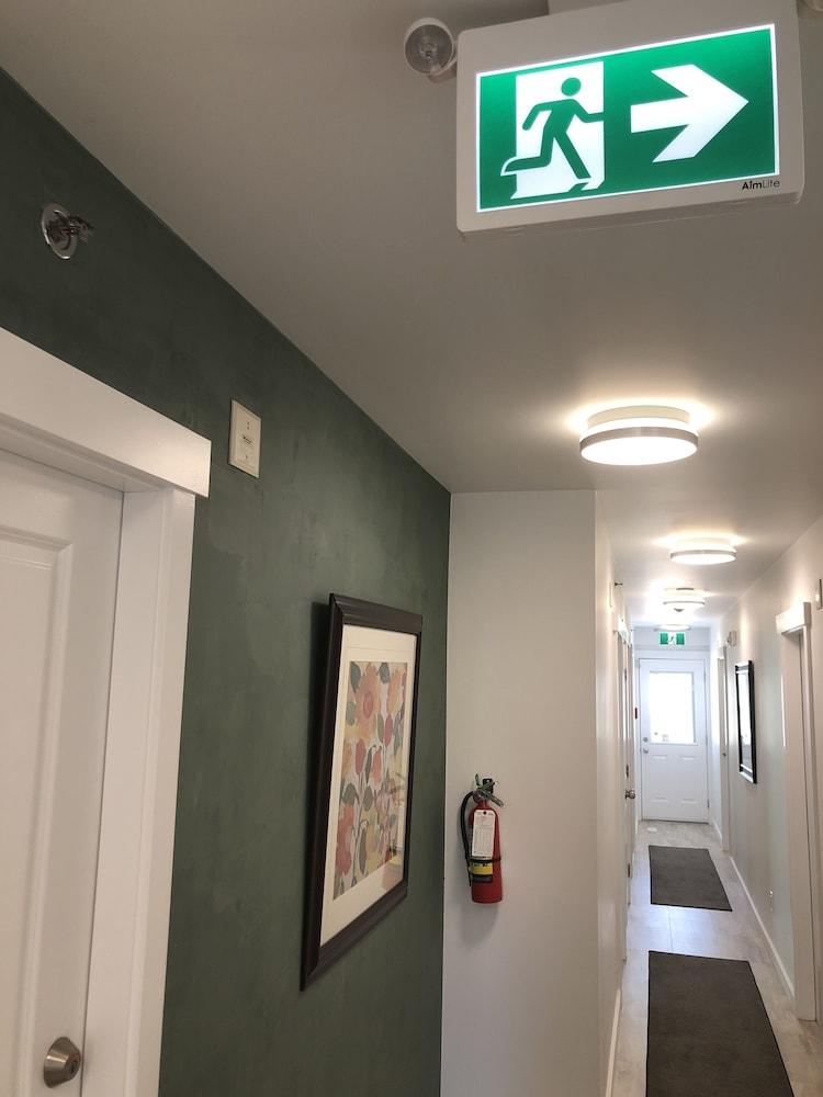 The Inn On College 새스커툰 외부 사진